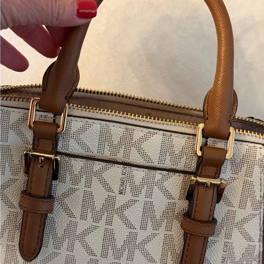 Michael Kors Tan and Cream Satchel - Picture 3 of 6